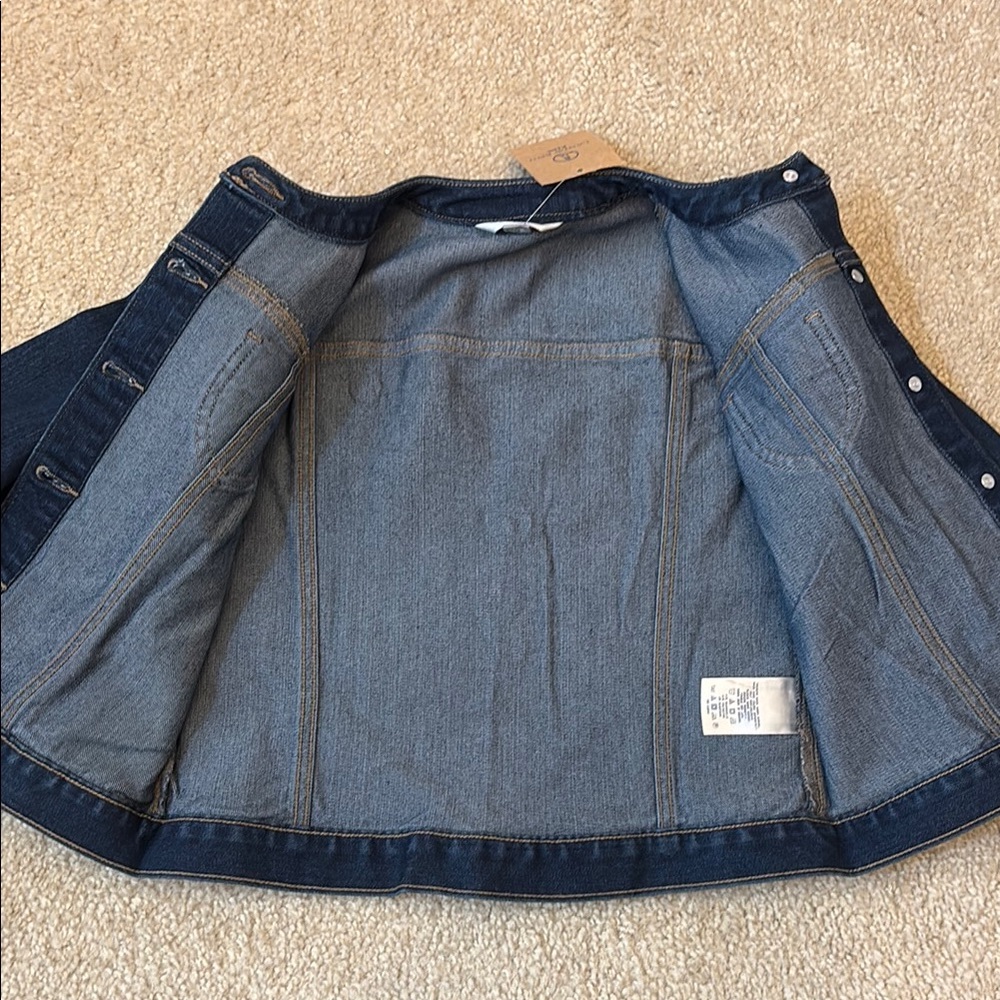 NWT Lands End Girls Denim Jean Jacket - Antique Dark Wash - Size S 7-8 - Picture 4 of 6